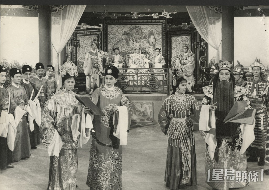 《大紅袍》(1965)