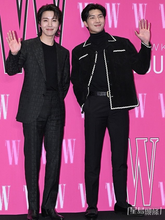 昨日，94 LINE隊友RM及J-HOPE齊出席時尚雜誌《W Korea》舉行的「第17屆關注乳癌活動」。