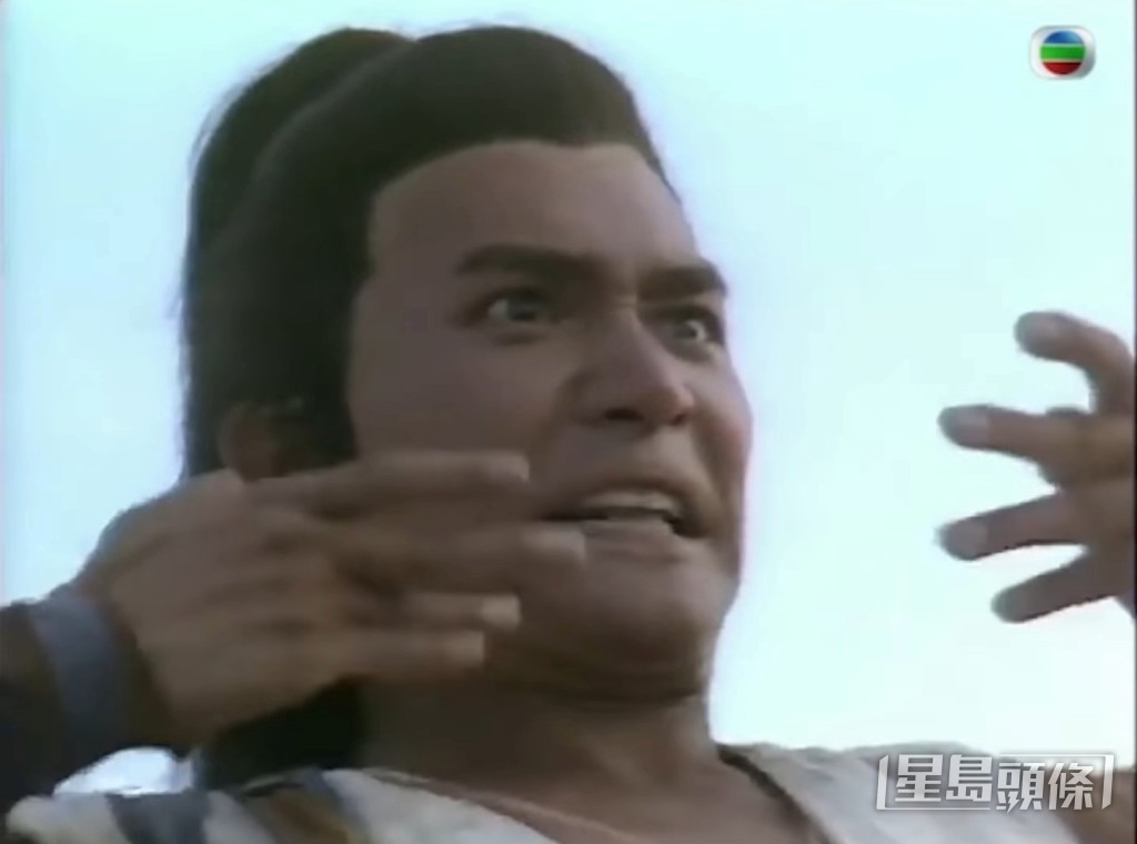 麥子雲大讚梁朝偉(圖)極具武打天份,不過私下為人較沉默寡言。(TVB劇《倚天屠龍記》截圖)