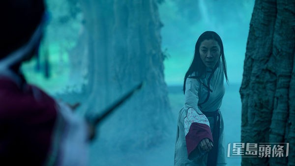 華人女星楊紫瓊憑電影《奇異女俠玩救宇宙》獲得音樂或喜劇類最佳女主角提名。