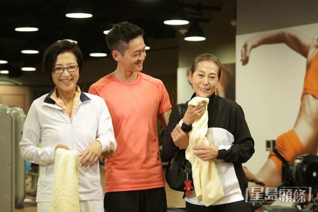 2015年重返無綫,有份演出第二輯《愛.回家》。