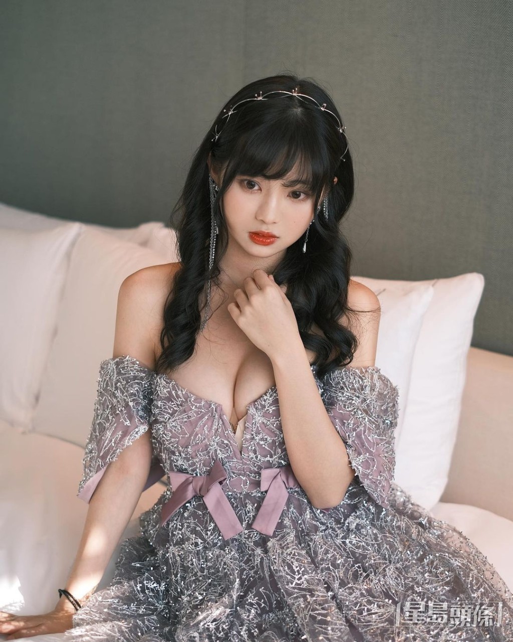 2021年,區明妙又跨足電影演出《殺出個黃昏》。