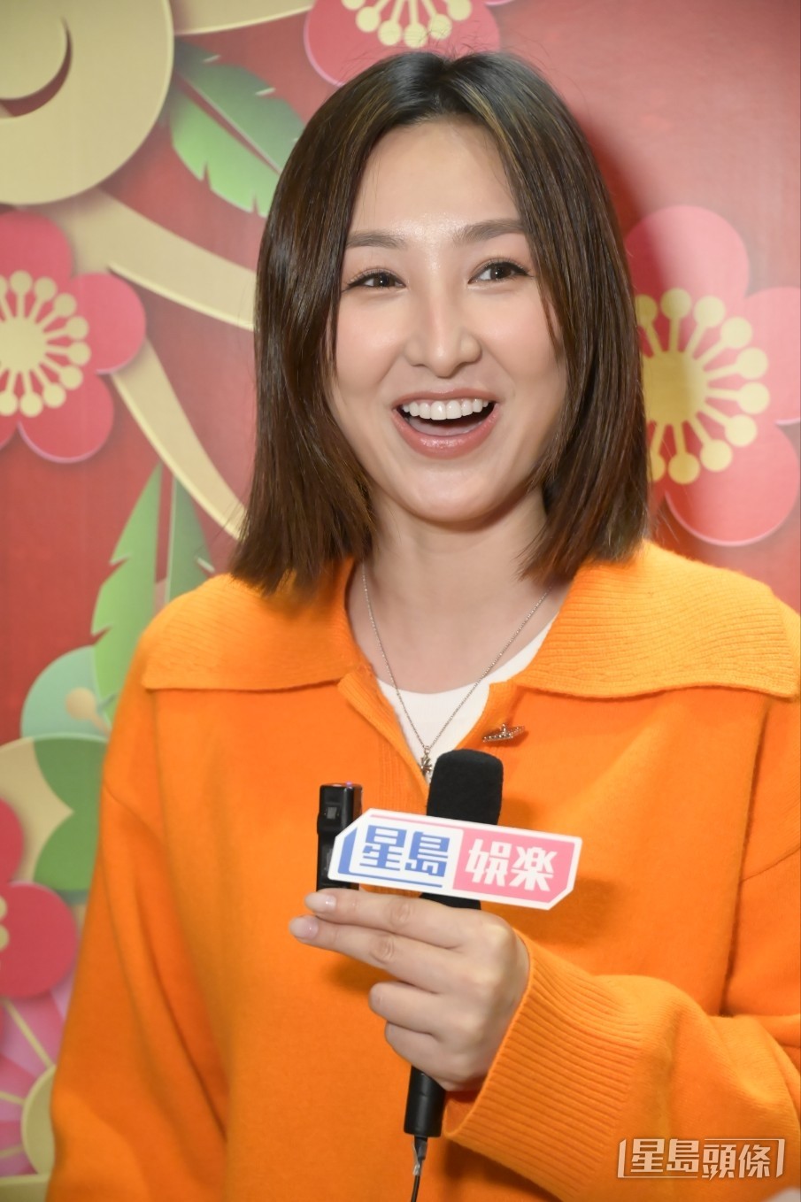 37歲高海寧開綠燈，叫追求者主動多少少。