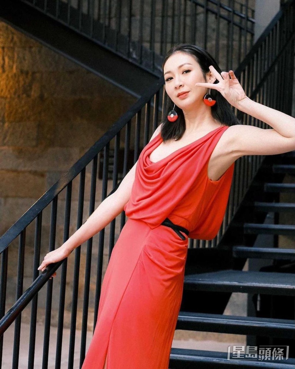 庄锶敏同样与台湾丈夫离婚不久。
