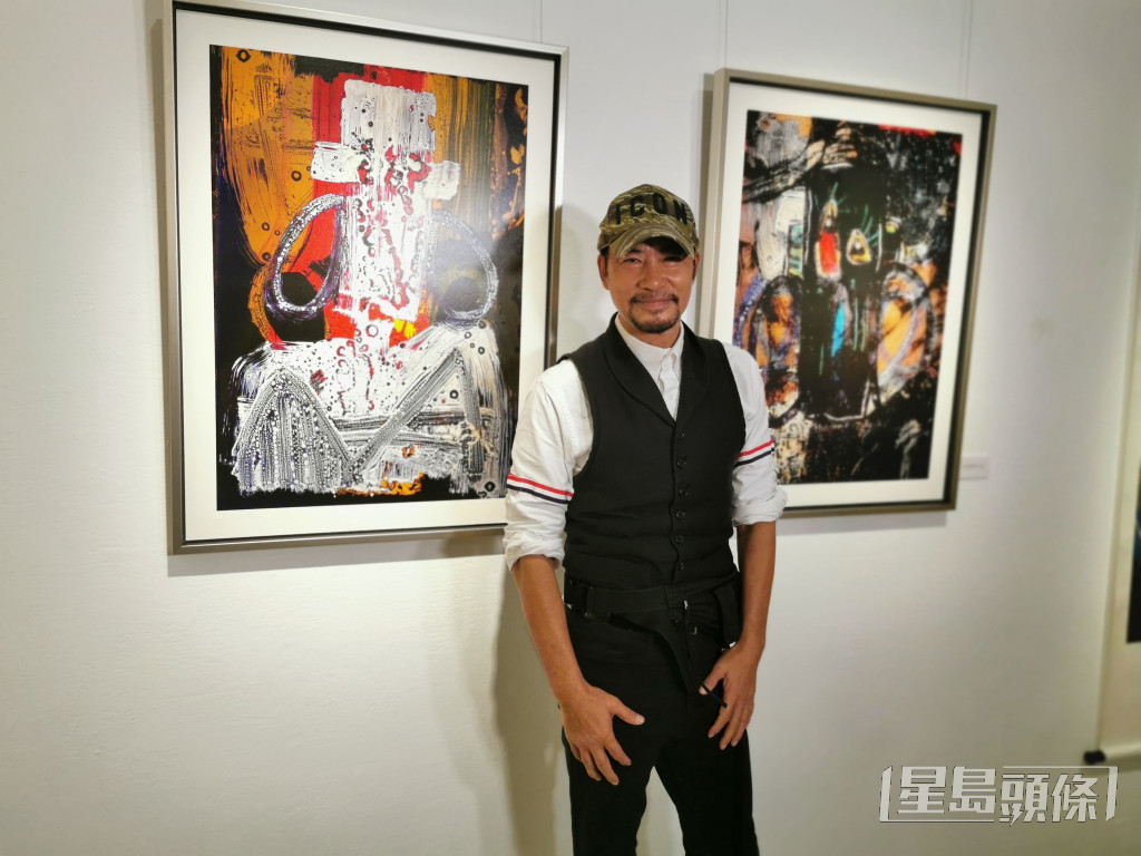 之前華哥在《滬港水墨藝術巡展2022》中展出兩張以「元」為主題的水墨畫作。