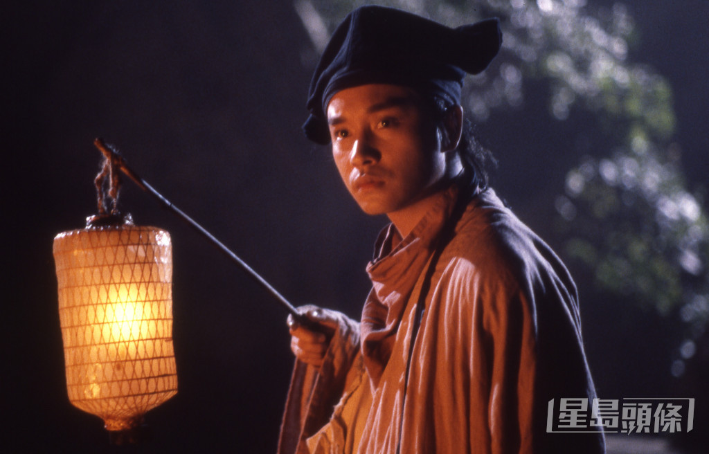 張國榮1987年於《倩女幽魂》飾演文弱書生，展現與《英雄本色》中不一樣的魅力，電影打破80年代時裝片當道的市場，創造出整個亞洲地區的古裝奇幻電影作品。