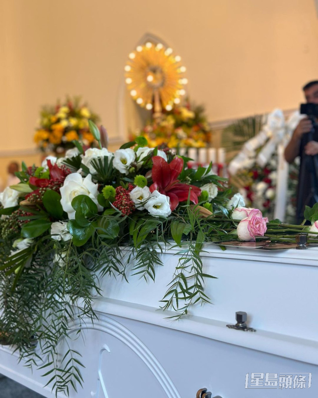 其家人今日在當地一家教堂為馬查度舉行喪禮。