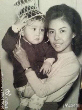 黃秋生是中英混血兒,曾因是私生子說過「以父為恥」。