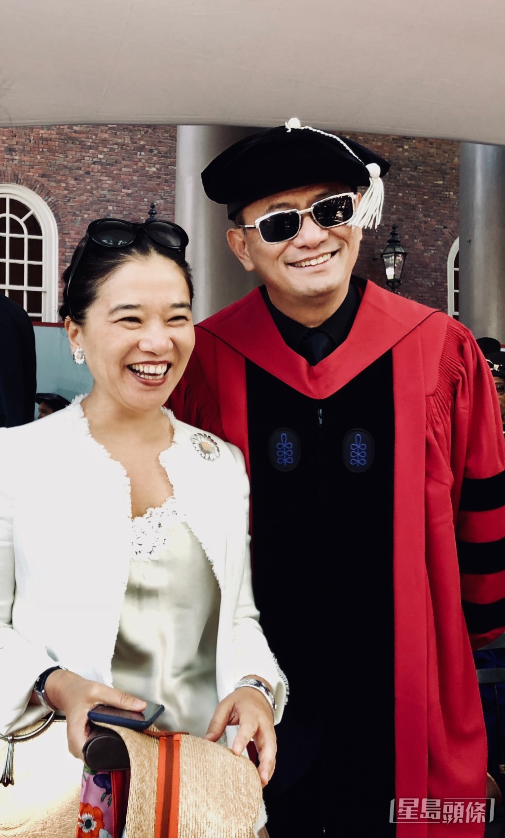 王家衛2018年獲美國哈佛大學授予文學榮譽博士學位,成為史上第一位獲此殊榮的亞洲導演。