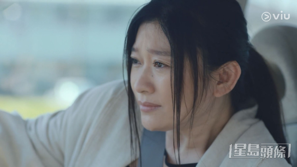 篠原涼子飾演佐倉想的母親。