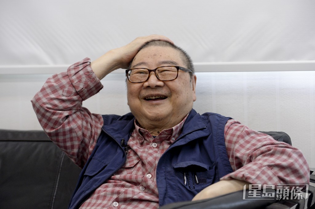 醫生曾建議倪匡接受化療，但他自覺很快與疾病同歸於盡，故不打算做手術化療。