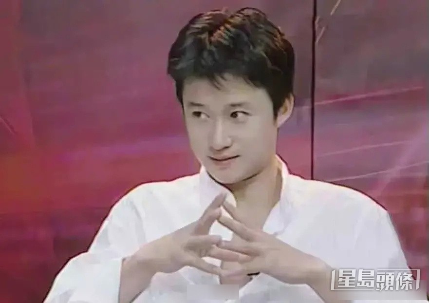 近日吳京不少陳年舊照於微博瘋傳。