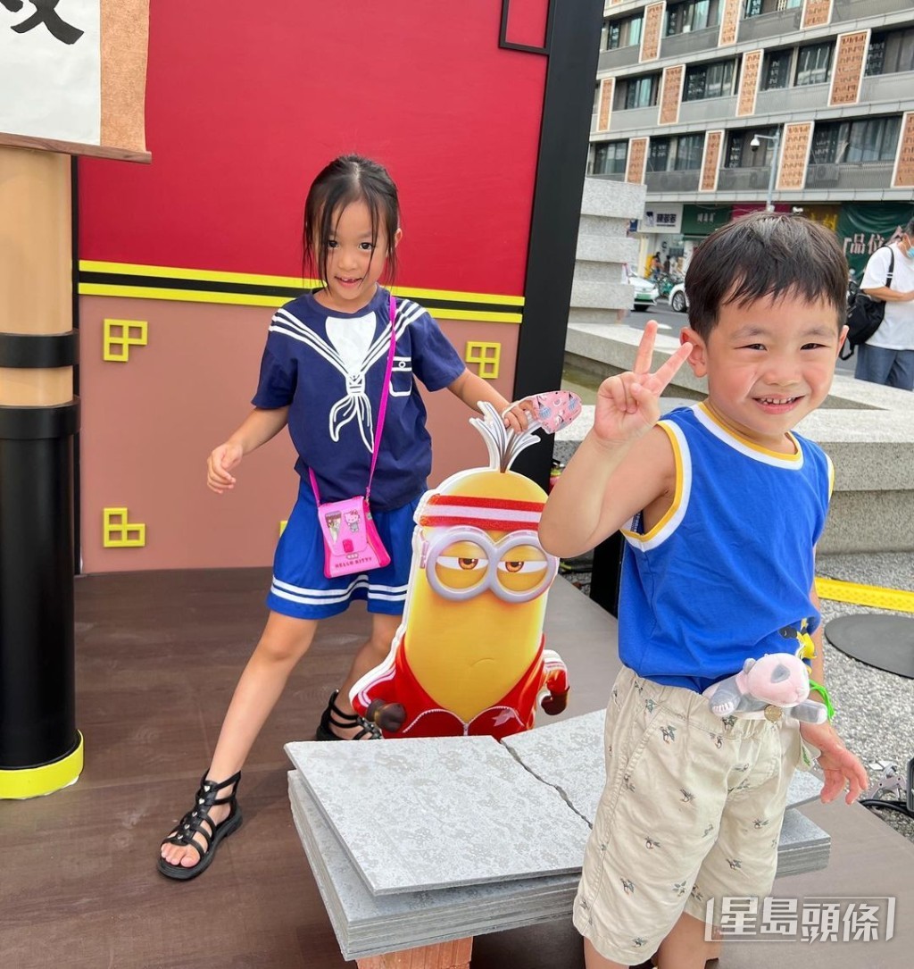 一對仔女分別已經6歲、4歲，李蘊認為可以趁小朋友返學，開始再度投入工作。