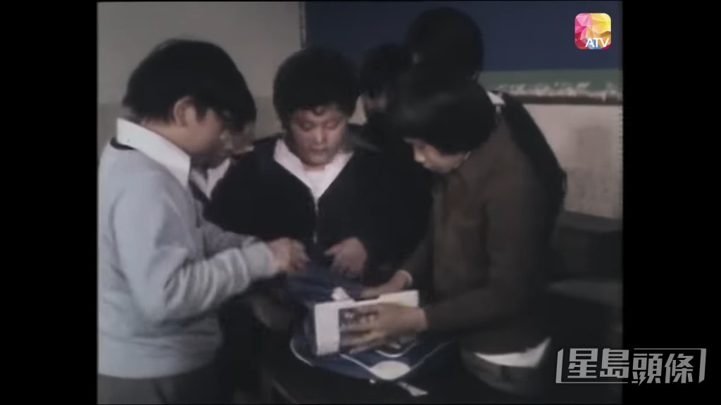 谷德昭在《三兄弟》48集,已經出現演同學。