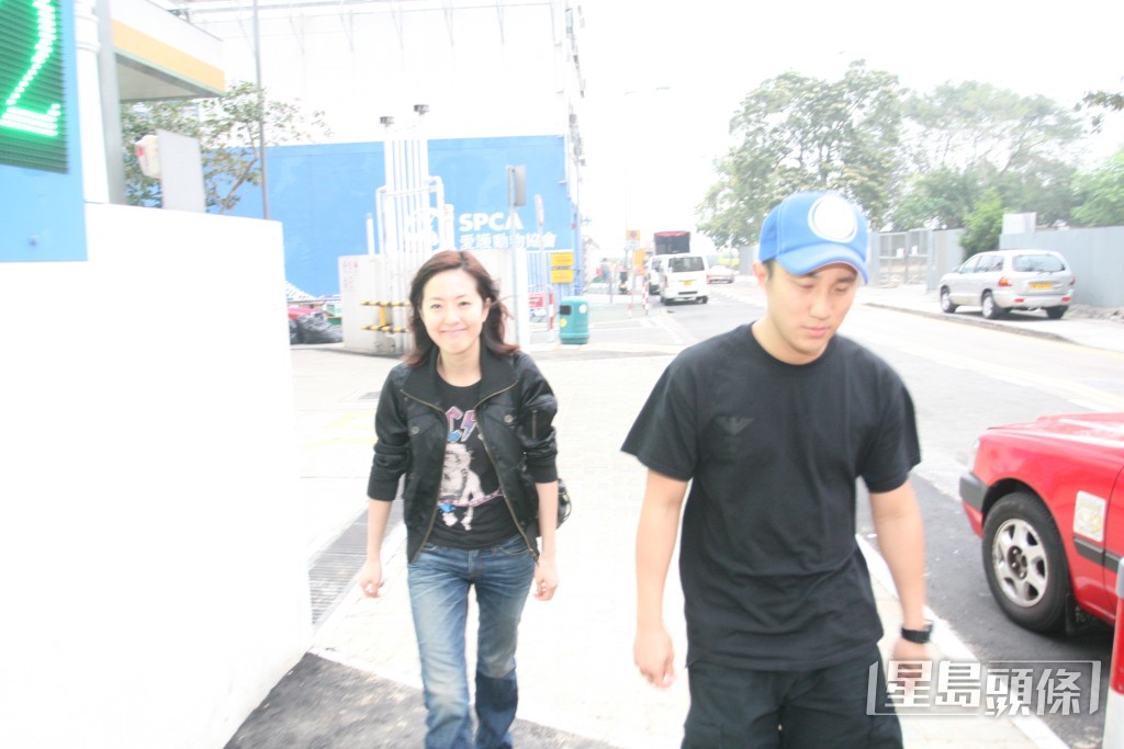 可惜兩人在數年後正式宣布分手，有傳是因崔建邦再次出軌，令唐詩詠終無法忍受而分開。