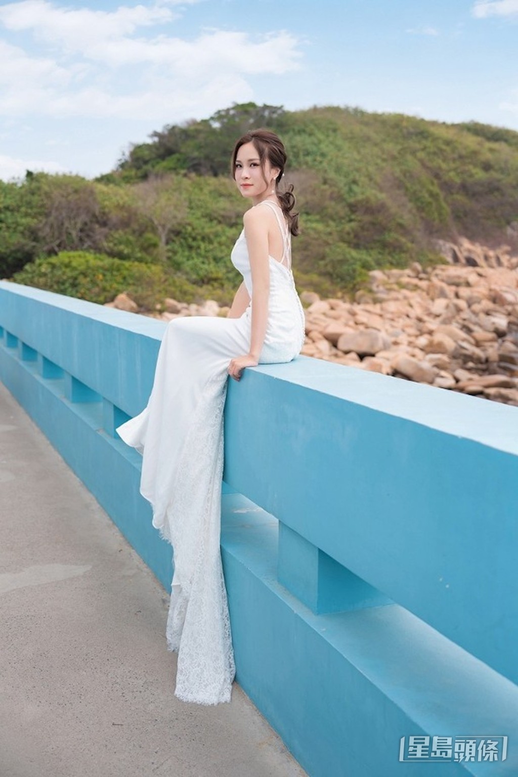 丘靜雯好靚女。