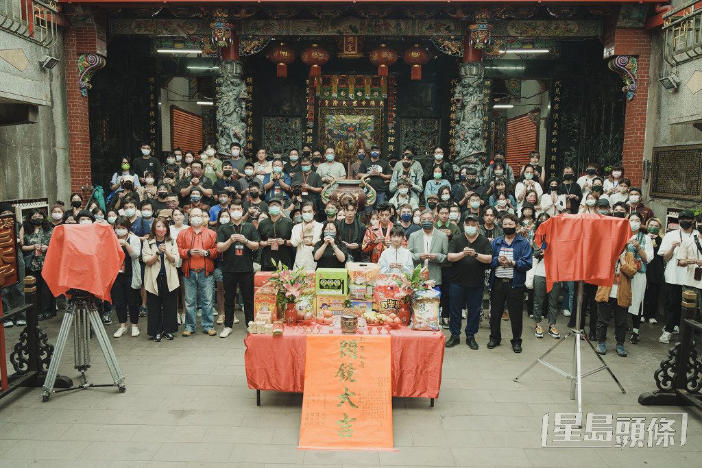 Netflix台剧《乩身》去年11月中在基隆一间宫庙举行开镜仪式。