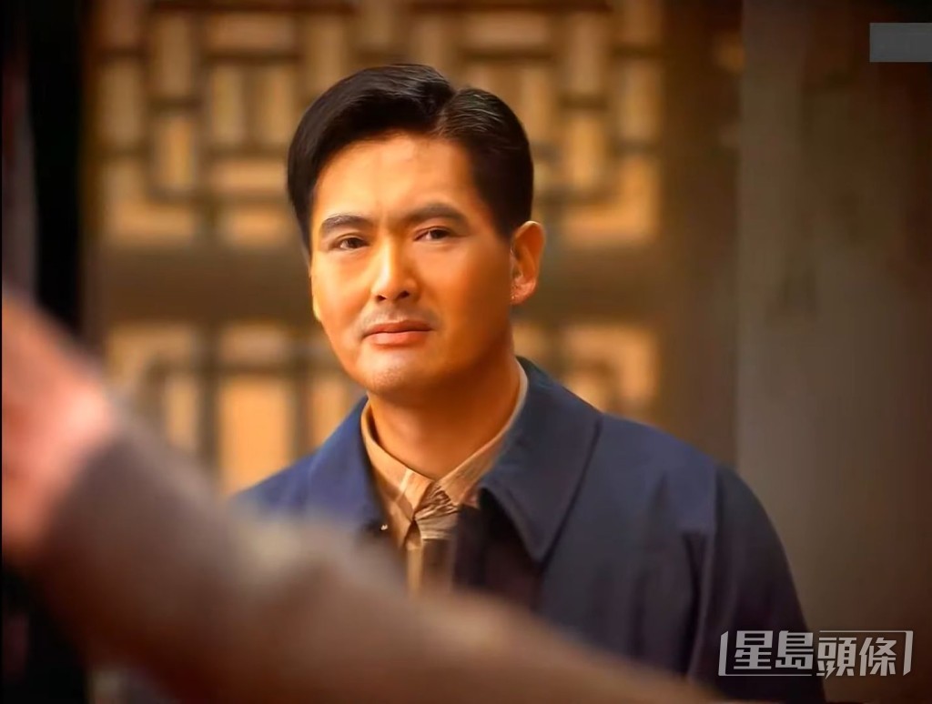 江美仪当年与发哥拍洗头水广告。
