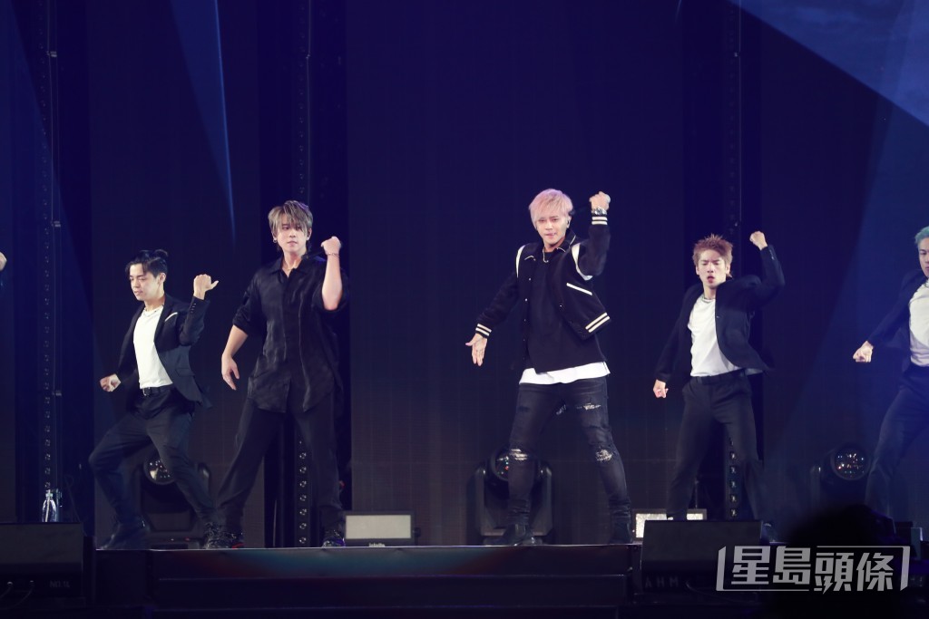 尾场仲请到偶像小猪做嘉宾。