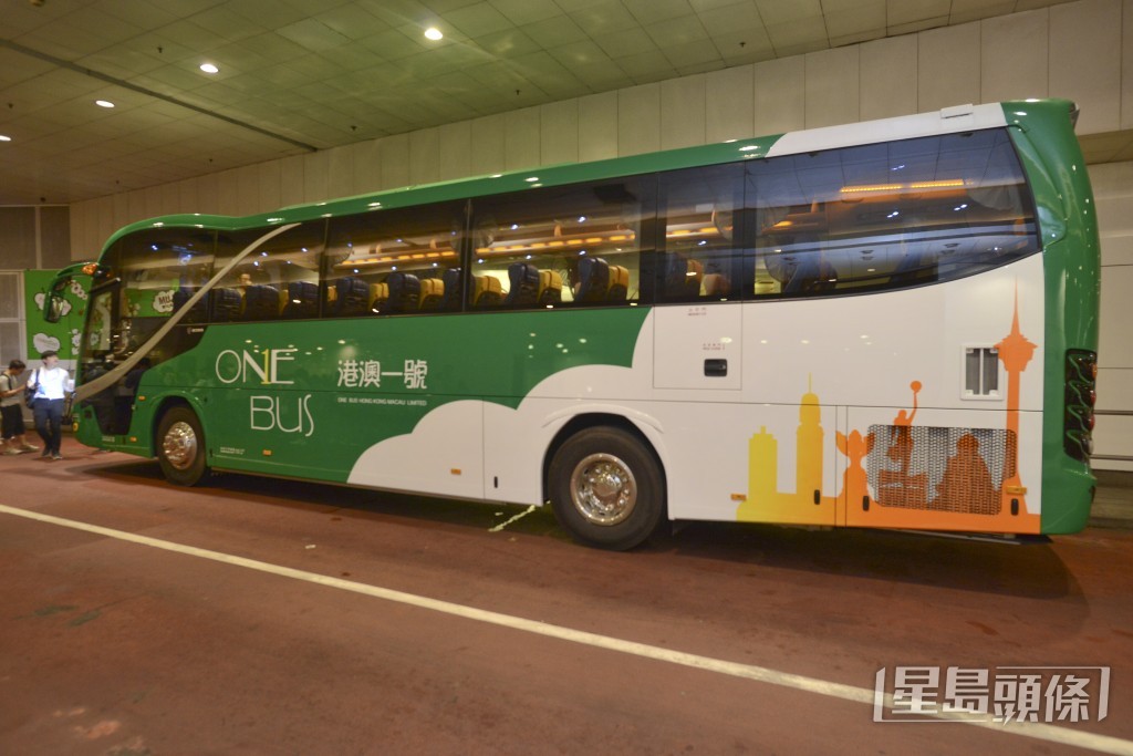 政府預料輸入的跨境司機會繼續居於內地。資料圖片