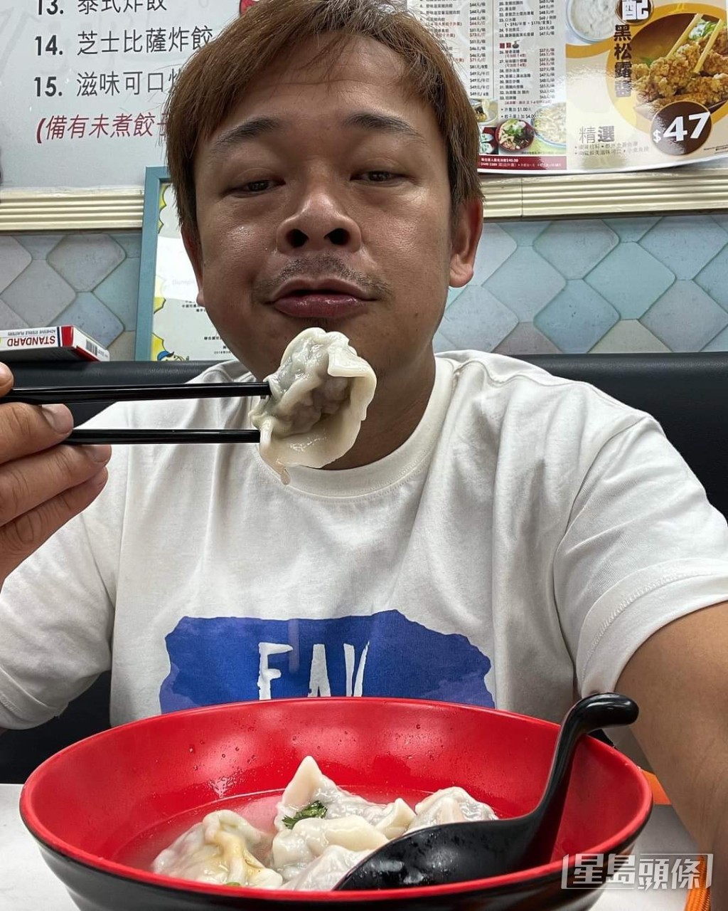 祖祖經常在社交平台介紹良心小店,希望幫到小本經營嘅商戶站得住腳。