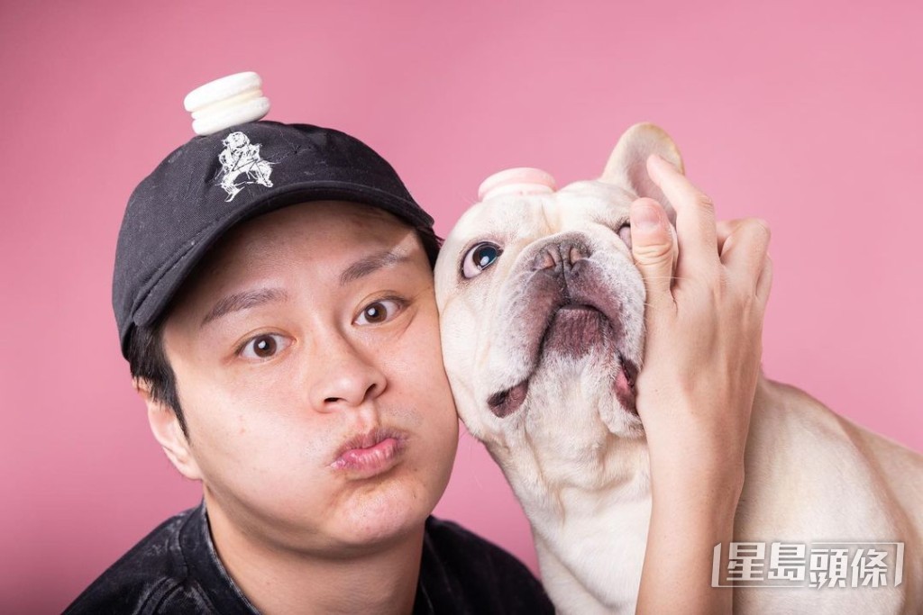 朱智賢和謝東閔近年透過愛犬低調放閃。