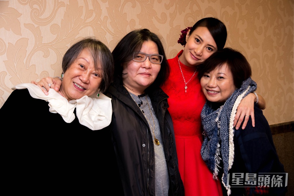 陳家瑛2015年宣佈退休。