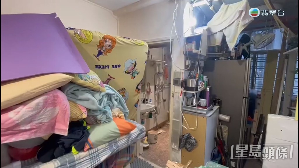 羅女士一搬走,楊先生即清屋翻新。