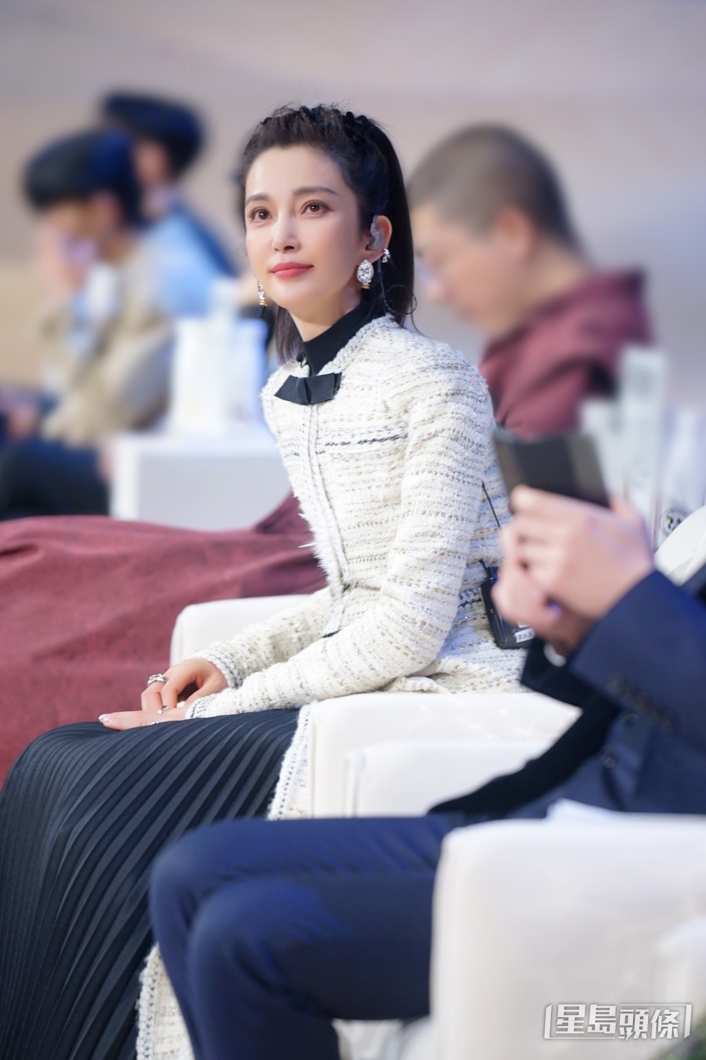 李冰冰因為拍戲多次傷身,要休息一段時間。