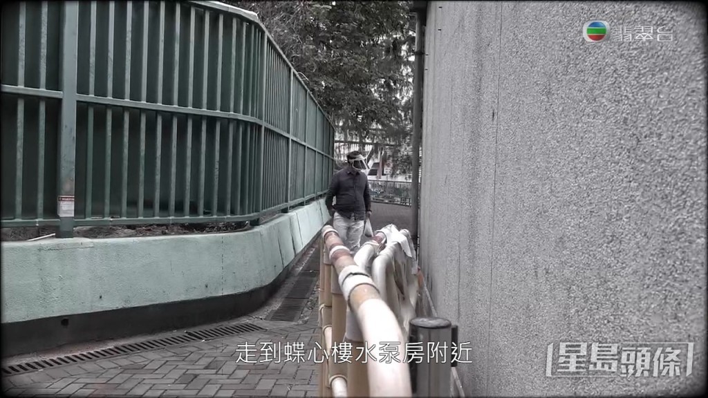 有街坊更指，有一次拿着外賣途經蝶心樓，有過百隻老鼠從四方八面湧至，近有老鼠跳到他身上，場面相當嚇人。