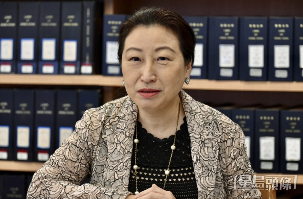 潘樂陶為前律政司司長鄭若驊丈夫。資料圖片
