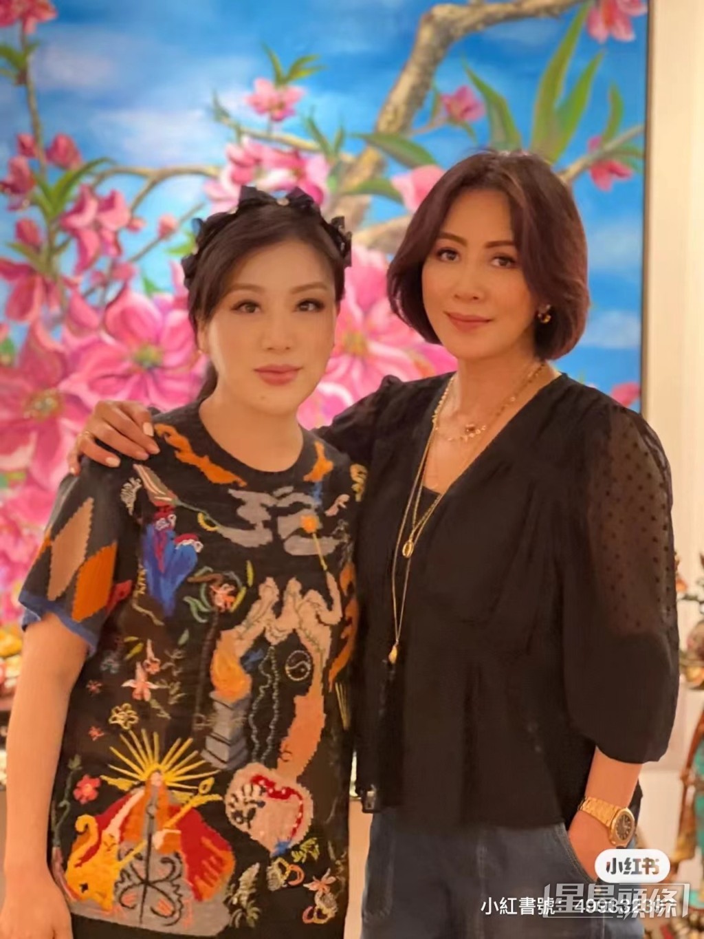 經常邀請朋友到家中作客。