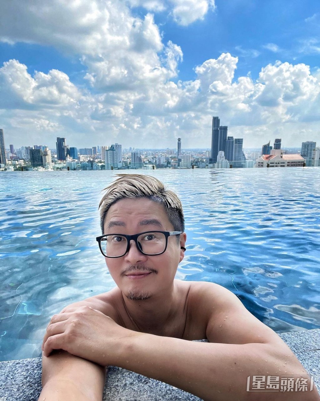 睇嚟Dorian Ho都有份同行!