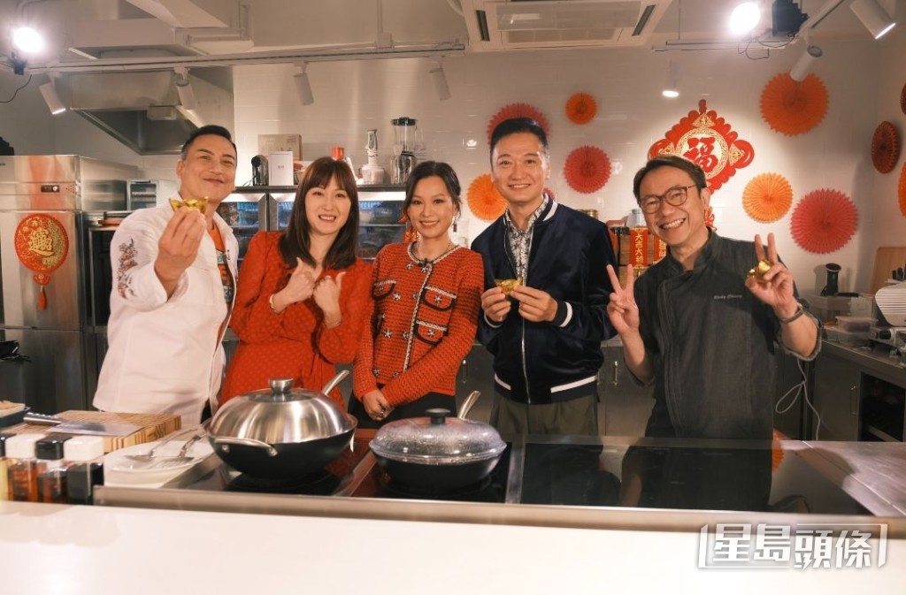 余思敏雖然婚後已離職,專心做家庭主婦,但近年亦有亮相HOY TV節目。