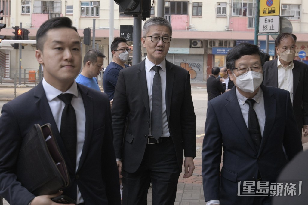 警務長蕭澤頤出席弔唁。陳浩元攝