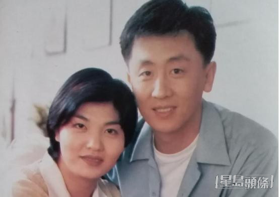 庄泳曾与香港前篮球运动员及TVB体育记者刘勇有过一段婚姻。
