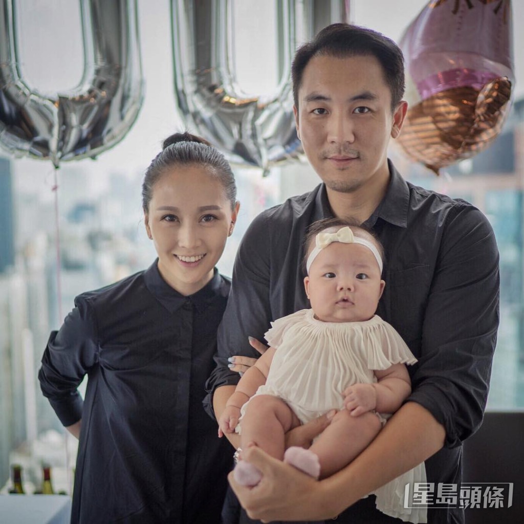 兩人在2015年初結婚，6月在港誕下大女Renee。