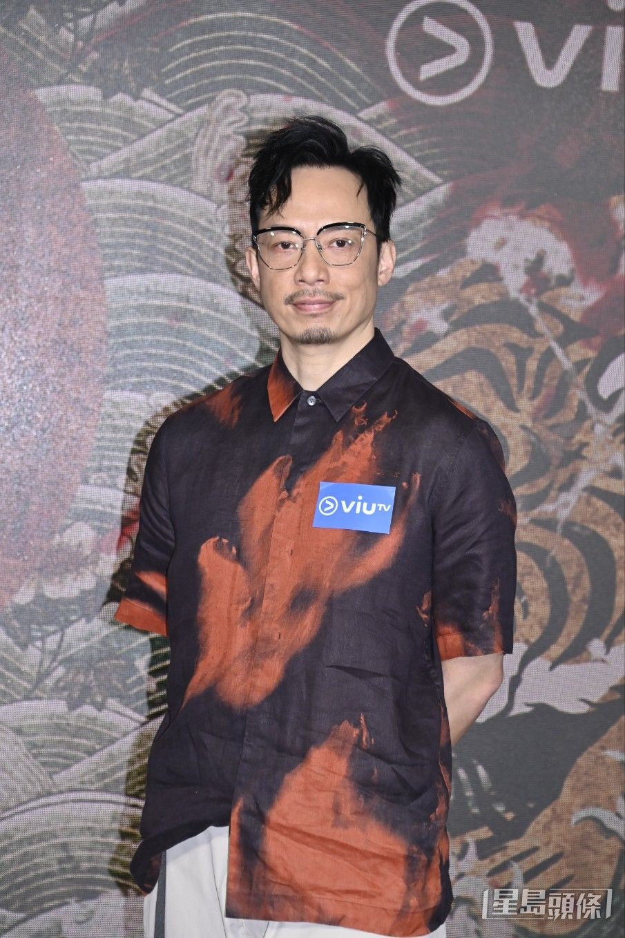 强尼