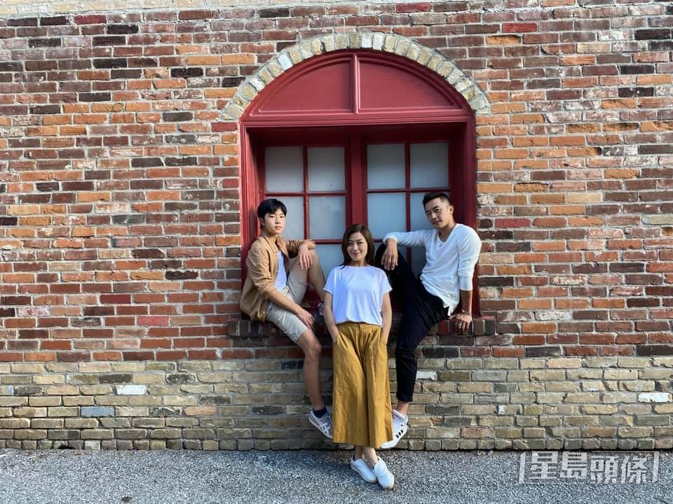 杜挺豪與黃璦瑤於2015年結婚，二人育有一子。