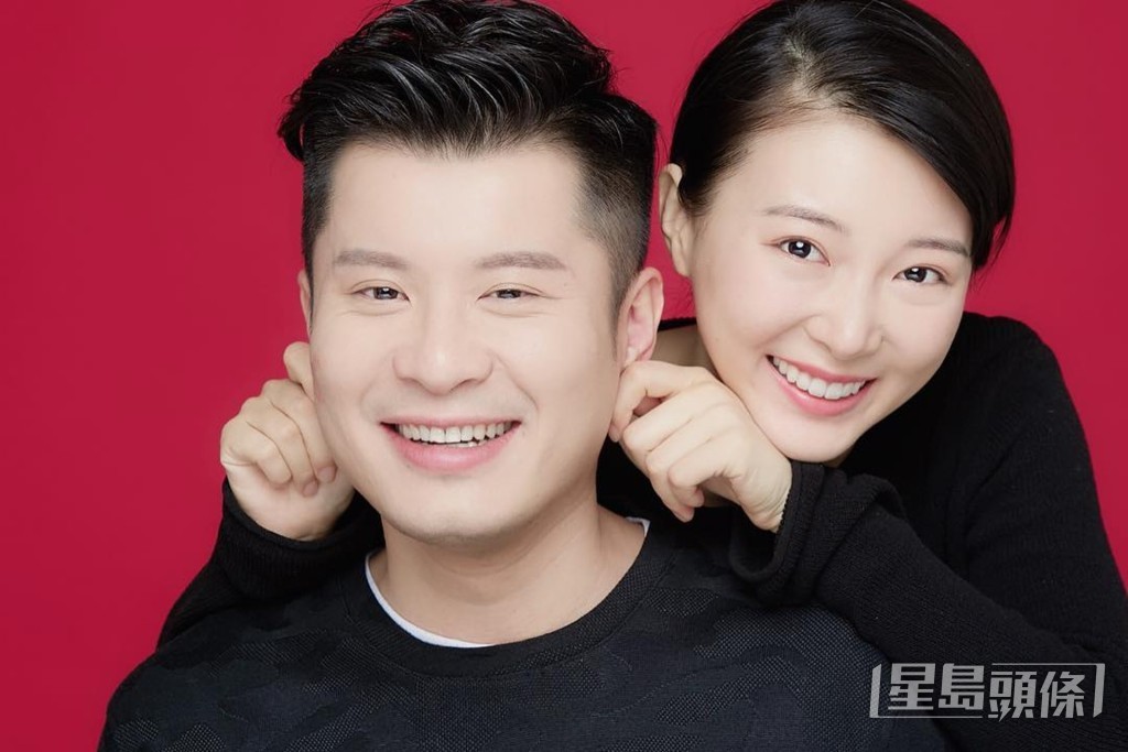 2019年初,馬賽更宣布下嫁圈外紀姓丈夫。