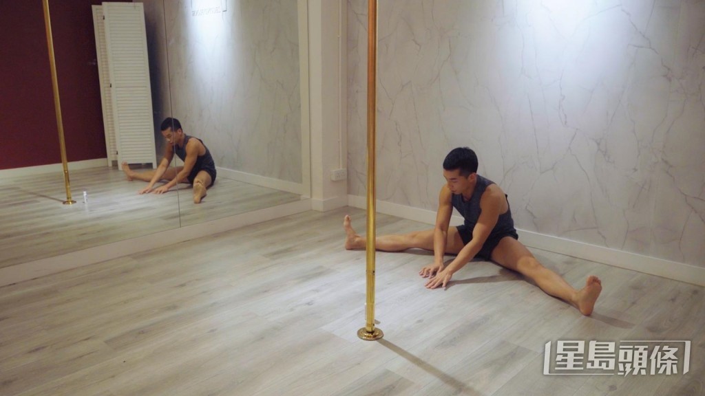 仲好努力操fit同拉筋。