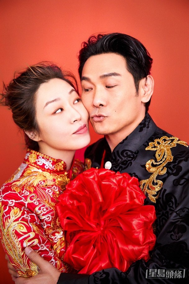 嘟嘟嘴好可愛啊。