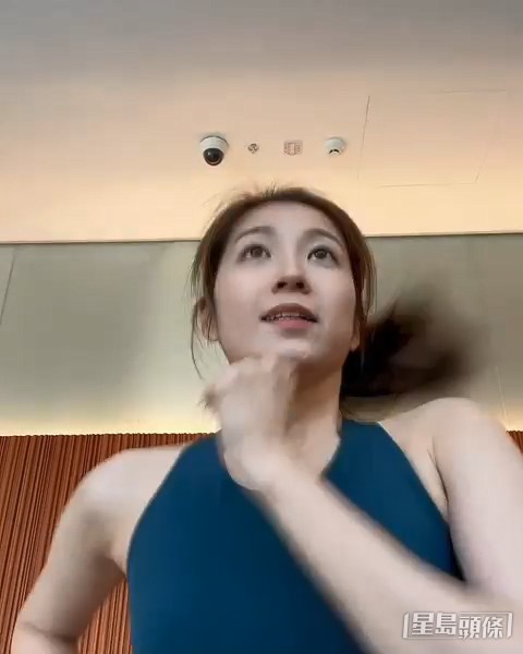 跑步弹下弹下亦冇走样！