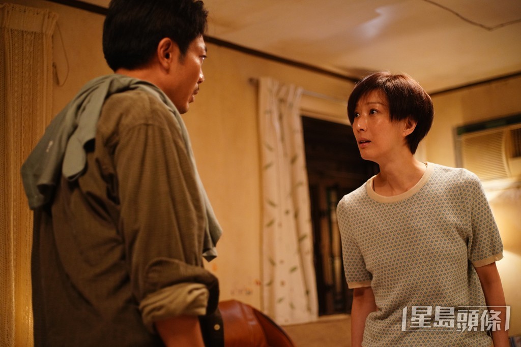 戲中嗱喳跟Sammi合演多年夫妻，有不少感情戲。