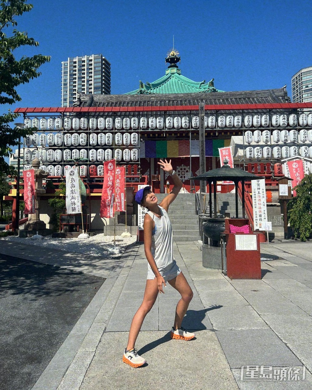 梁諾妍跑過不少景點。 
