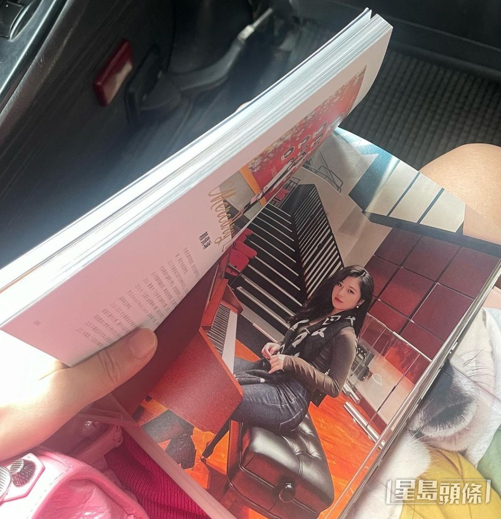 Nichole更曾登上雜誌。