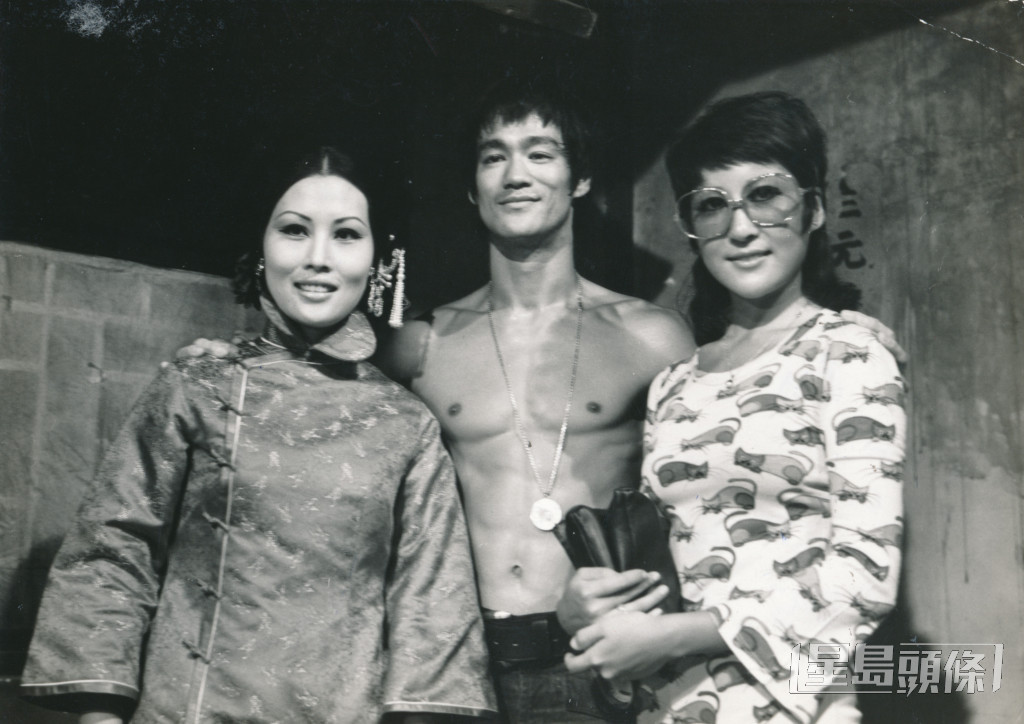 李小龙1973年在丁珮（右）寓所床上突然离世。
