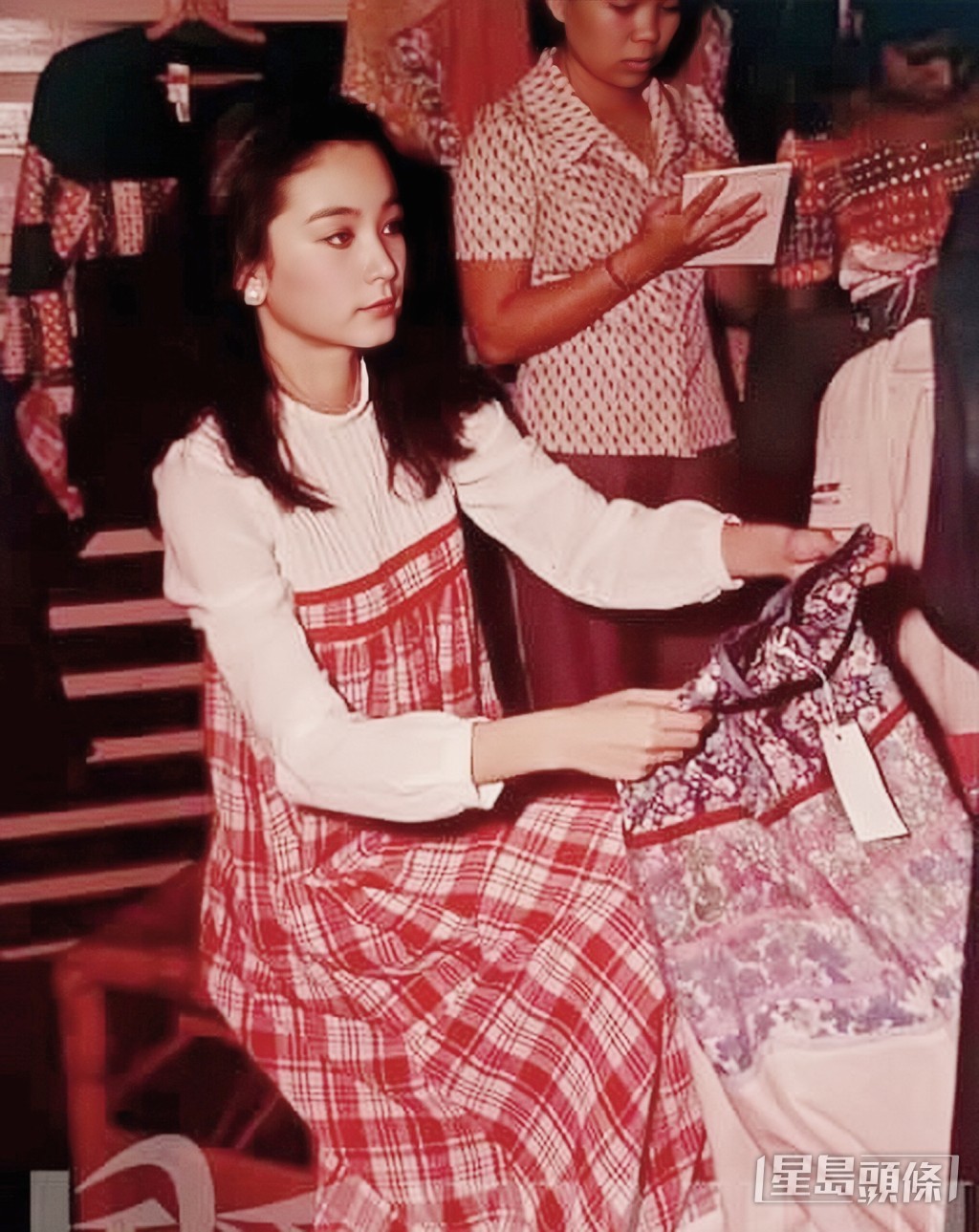 林青霞當時還去shopping買衫。