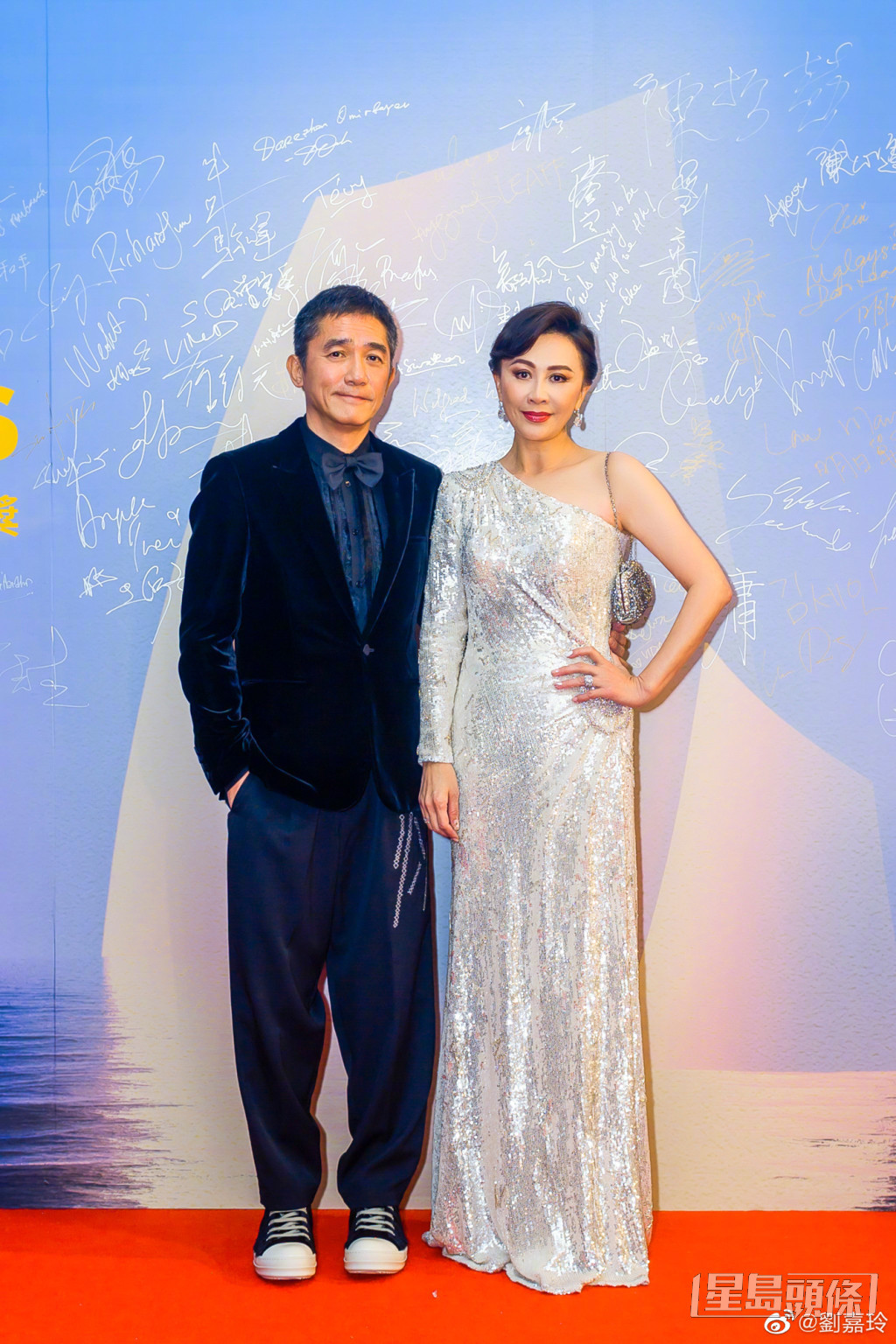 刘嘉玲上周日（12日）与梁朝伟出席亚洲电影大奖。