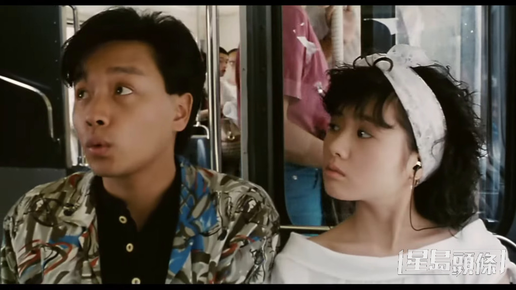1985年張國榮與李麗珍拍攝《為你鍾情》，戲中採用大量張國榮當年的金曲，戲中張國榮與李麗珍在巴士相遇的一幕亦成為經典。
